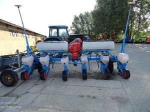 maquinaria-agricola-sembradora-de-precision-neumatica-MONOSEM