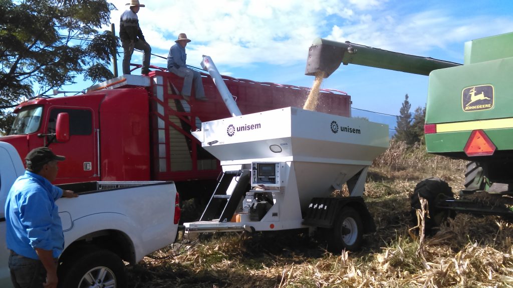 Productor Misael Gúzman